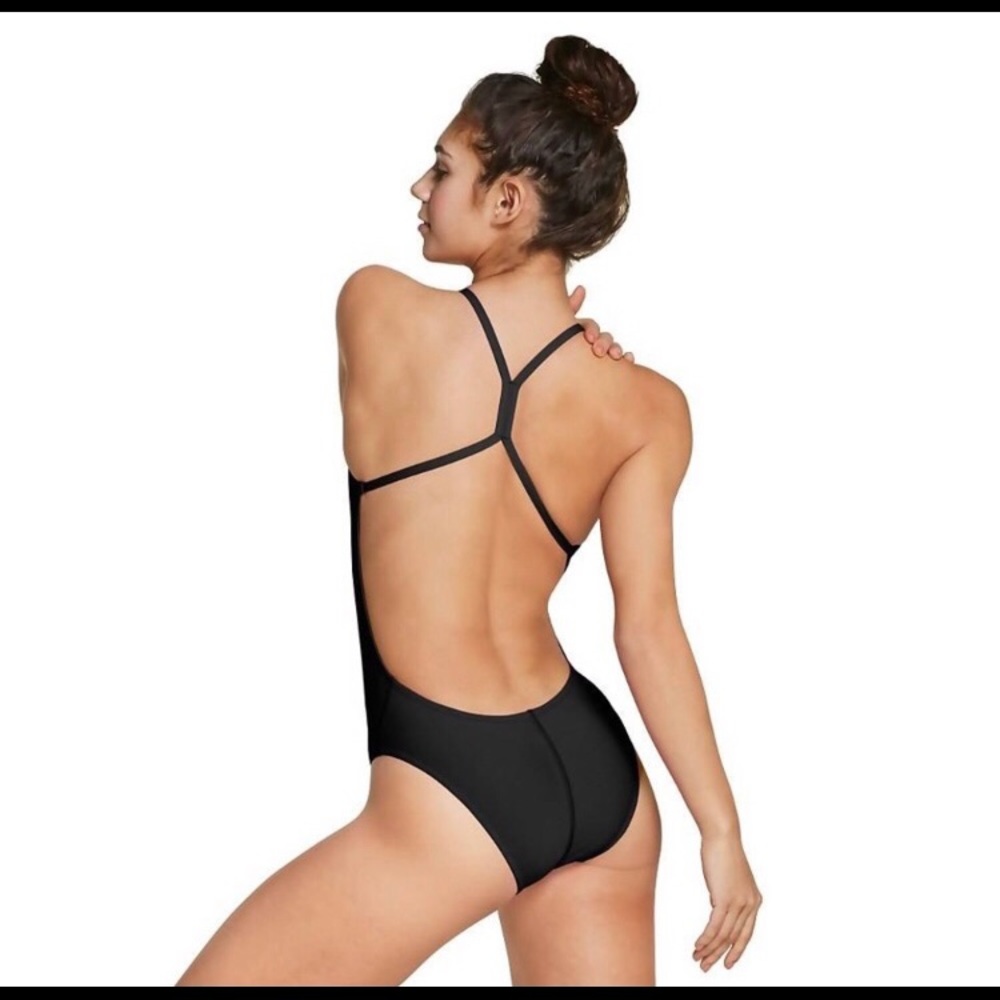 Speedo Women's The One Back Solid One Piece Swimsuit. Sz. 4/ 30.